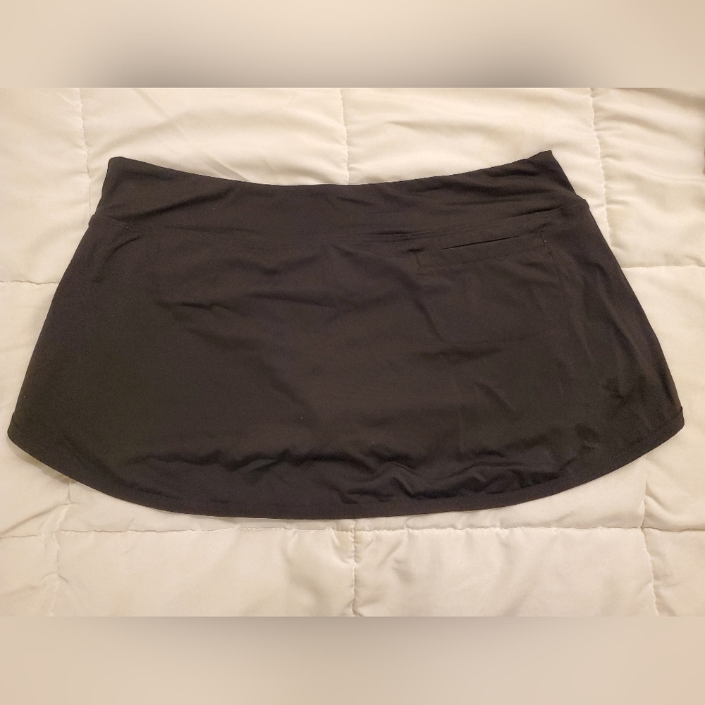 Athleta - Black mini skort